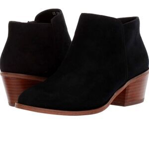 8.5 Amazon Essentials Black Ankle Boot Bootie Shoes